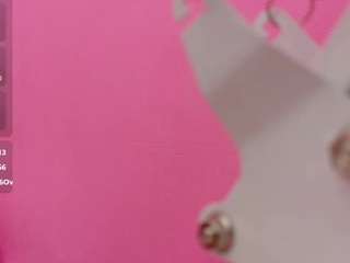 violetaamartinsss's CamSoda show and profile