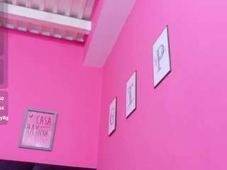 violetaamartinsss Live Webcam on CamSoda