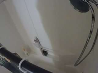 voyeurcam-whitneyoc-shower live cam profile