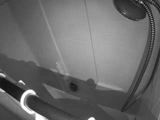 voyeurcam-whitneyoc-shower