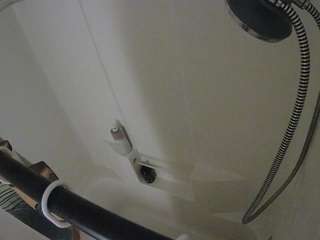 voyeurcam-whitneyoc-shower