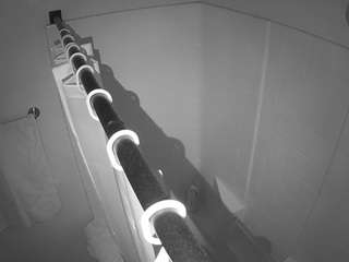 voyeurcam-whitneyoc-shower