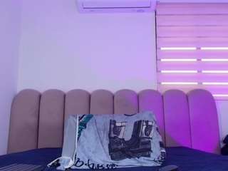 ashly-ml, female webcam model,  years old, on live webcam