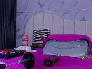 ashly-ml live webcam show
