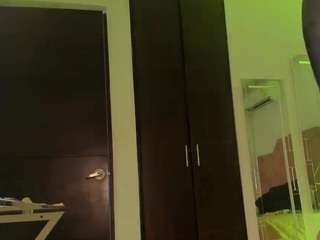 Bunny-Glow live webcam show