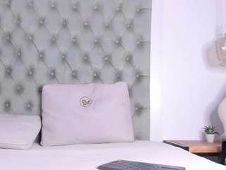 camila-sole's CamSoda show and profile