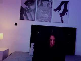 zoe-yanin live cam profile