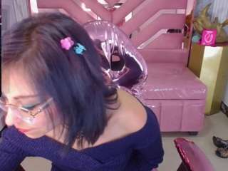 abril-ch live cam profile