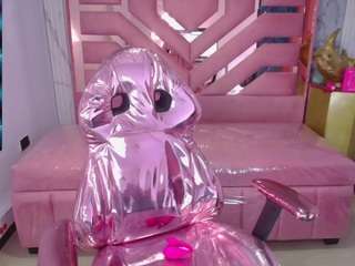 abril-ch live cam profile