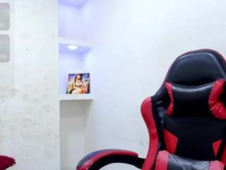 angell-cooper8 live profile