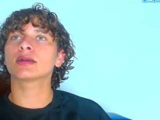 arielnoir6958 webcam