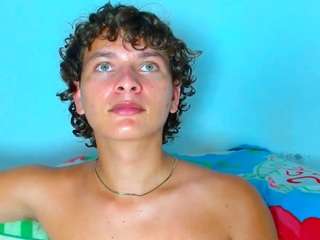 arielnoir6958 webcam