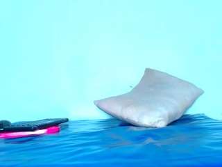 arielnoir6958 webcam