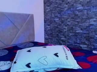 Cindy-Velez live webcam show