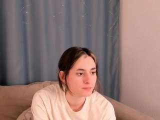 Live webcam model georgettekeams on Soda Cams