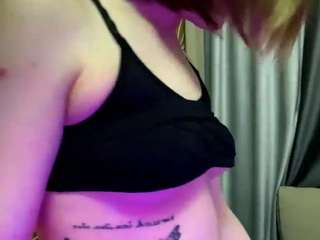 izolacoster Live Webcam on CamSoda