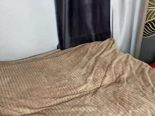 izolacoster live webcam show