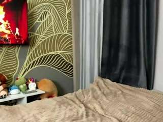 Tanesha live webcam show