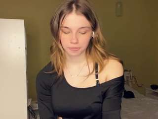 katerinepulkkine... Live Webcam on CamSoda