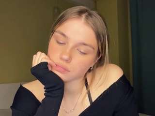 katerinepulkkinen live cam profile