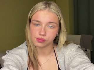 katerinepulkkinen's CamSoda show and profile