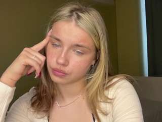 katerinepulkkinen's CamSoda show and profile