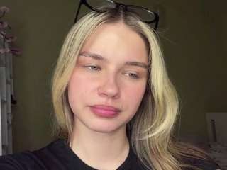 katerinepulkkinen webcam model