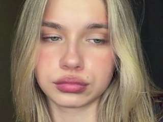 katerinepulkkine... Live Webcam on CamSoda