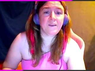 queendaisy's CamSoda show and profile