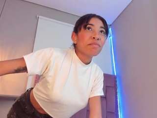 scarlet-vixen webcam