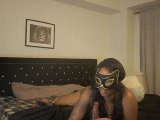 theebonygoddessxo