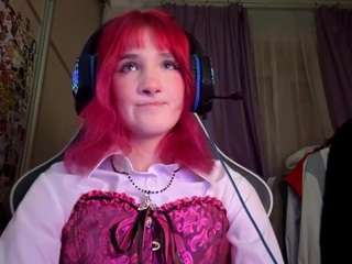 tifanysarisky's CamSoda show and profile