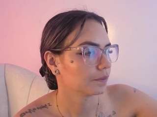 Amy_Bowie live webcam show