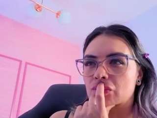 Amy_Bowie live cam preview