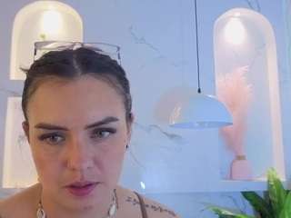 Amy_Bowie live cam preview