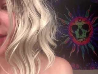 alissameger Live Webcam on CamSoda