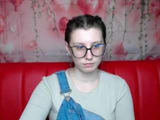 lilianashine Live Webcam on CamSoda