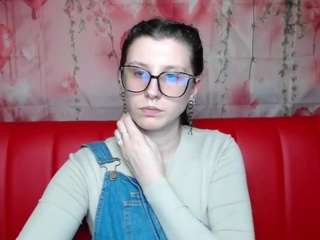 lilianashine Live Webcam on CamSoda