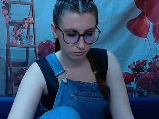 lilianashine Live Webcam on CamSoda