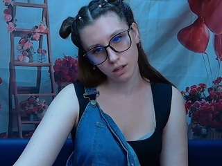 lilianashine webcam
