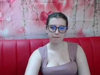 lilianashine Live Webcam on CamSoda