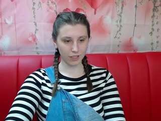 lilianashine Live Webcam on CamSoda