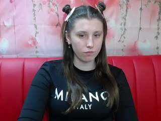 Questo modello è in diretta ora. lilianashine
