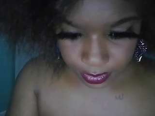 nikkibabie's CamSoda show and profile