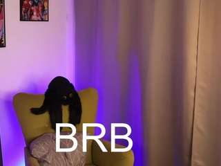 noiry-vuvez's CamSoda show and profile