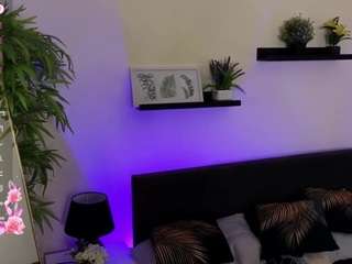 noiry-vuvez live webcam show