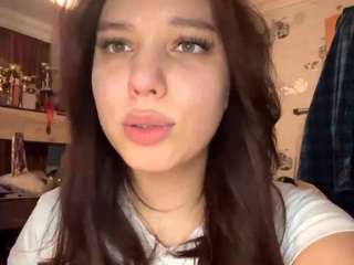 Live webcam model viktoriasingh on Soda Cams