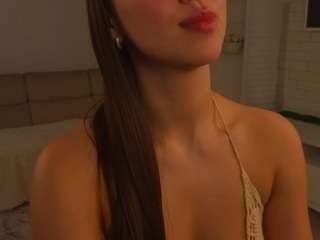 aileenbutremovic live cam profile