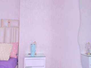 le modèle alana-rose1 est en webcam porno dans un show sur le site camsoda, il possède les tags suivants: ahegao,skinny,no smoking,orgasm,petite,pussy,sex toys,sexy,shaved pussy,small tits,naked,spank,squirt,squirter,strip,striptease,tattoos,toys,no drinking,lush