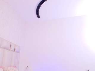 alana-rose1 live webcam show